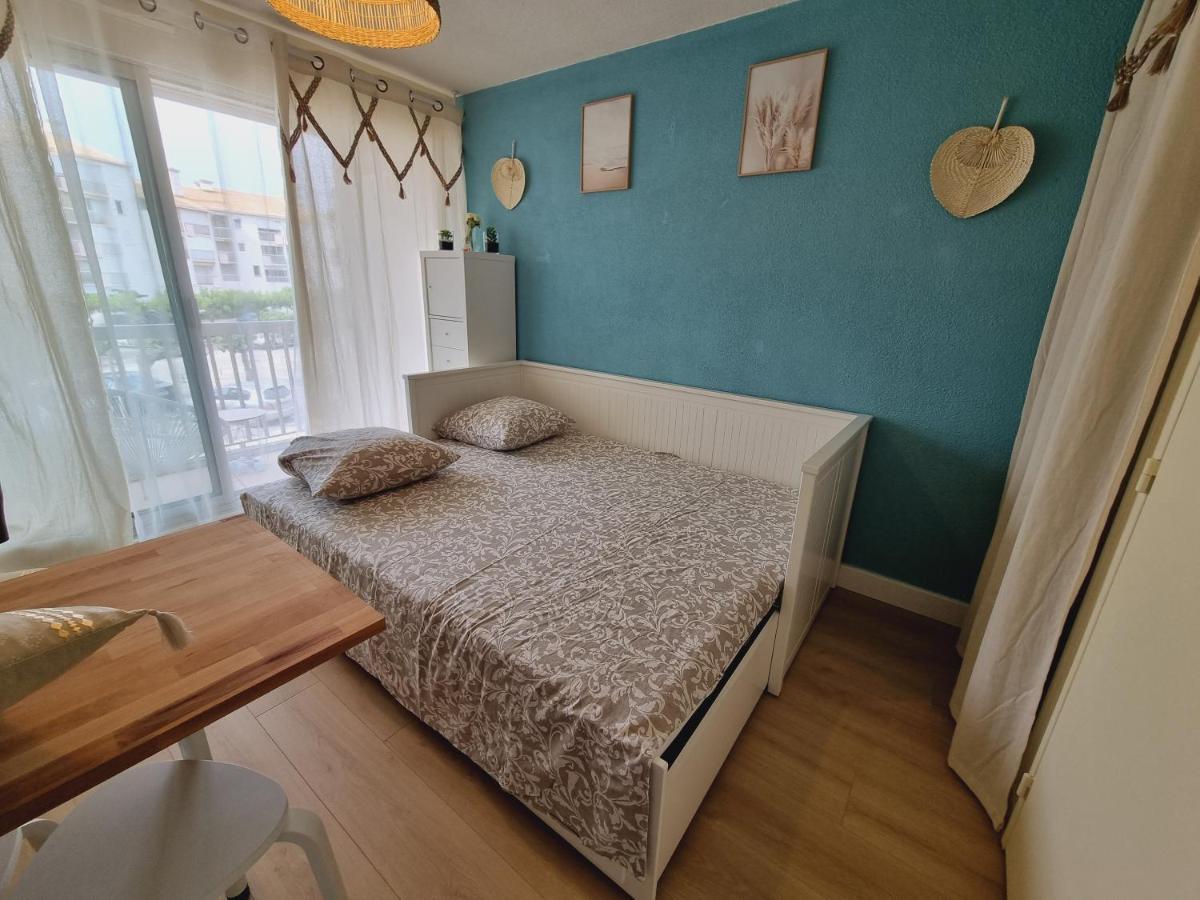 Апартаменты Studio Cabine Refait A Neuf A 3 Minutes A Pied De La Plage Ле-Гро-дю-Руа Экстерьер фото