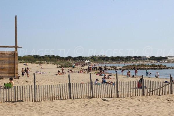 Апартаменты Studio Cabine Refait A Neuf A 3 Minutes A Pied De La Plage Ле-Гро-дю-Руа Экстерьер фото